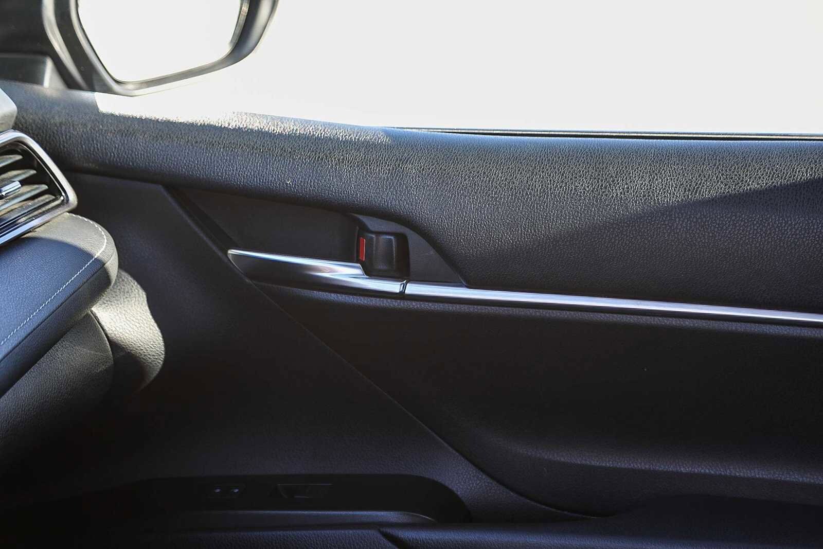 Thumbnail: 2023 Toyota Camry - 22