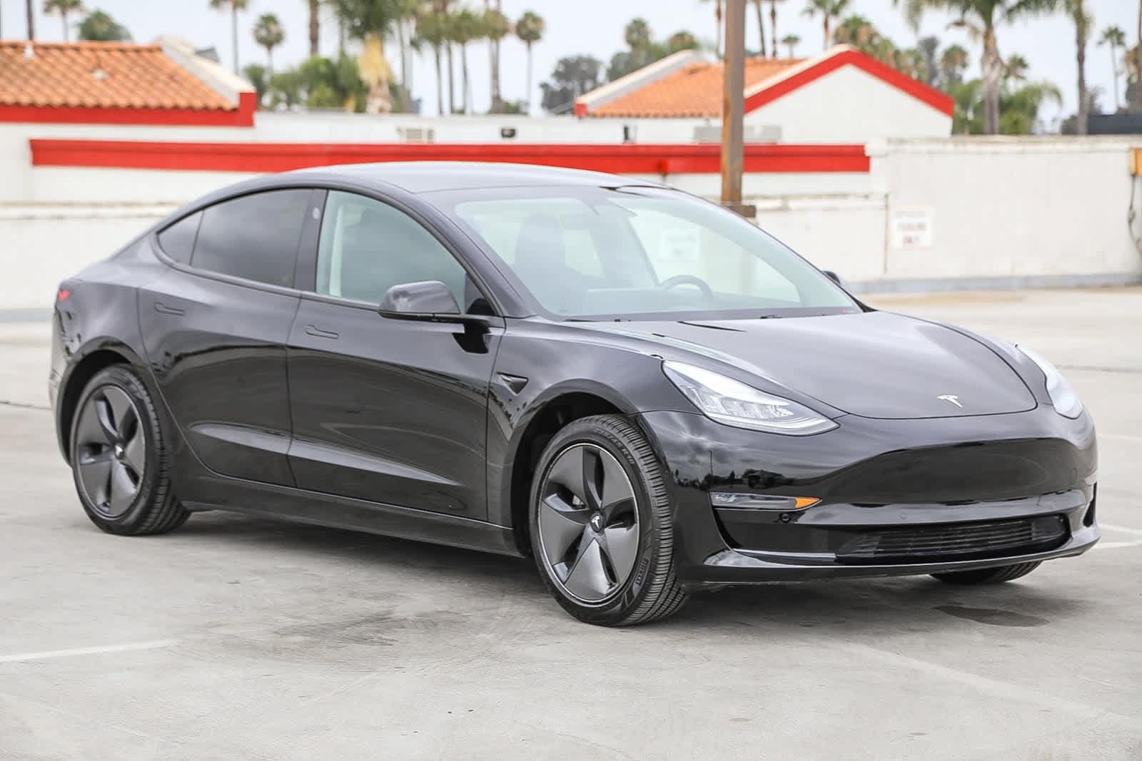 Thumbnail: 2019 Tesla Model 3 - 4