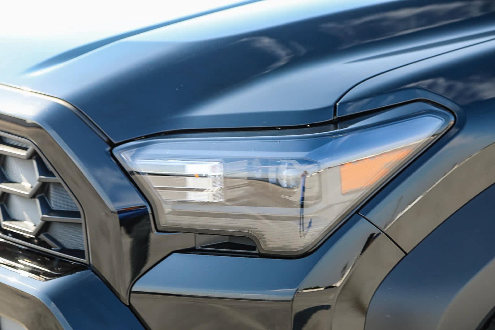 Thumbnail: 2025 Toyota 4Runner - 7