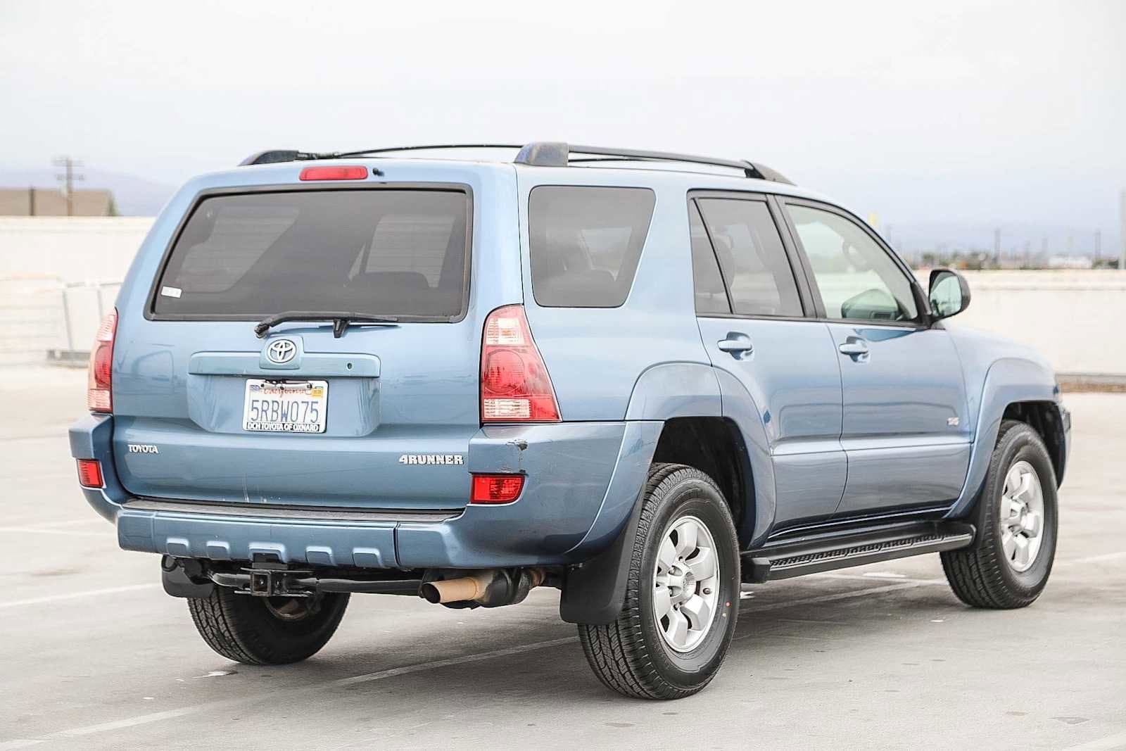 Thumbnail: 2005 Toyota 4Runner - 4