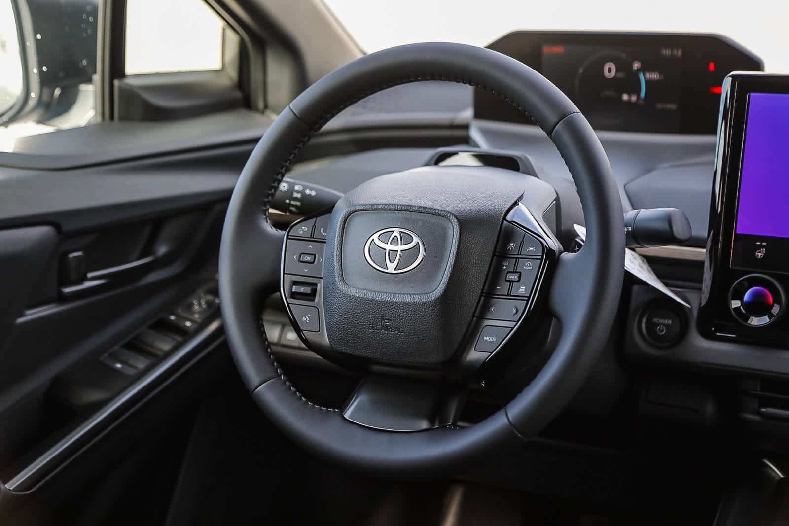 Thumbnail: 2026 Toyota bZ - 17