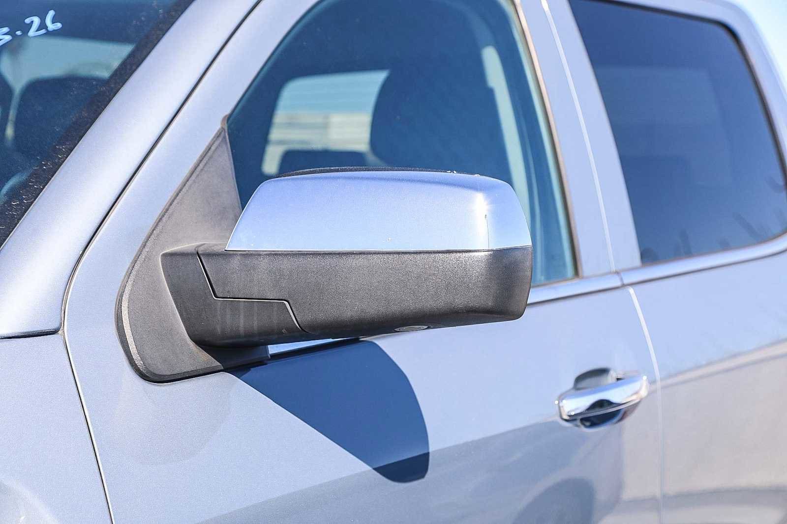 Thumbnail: 2016 GMC Sierra 1500 - 17