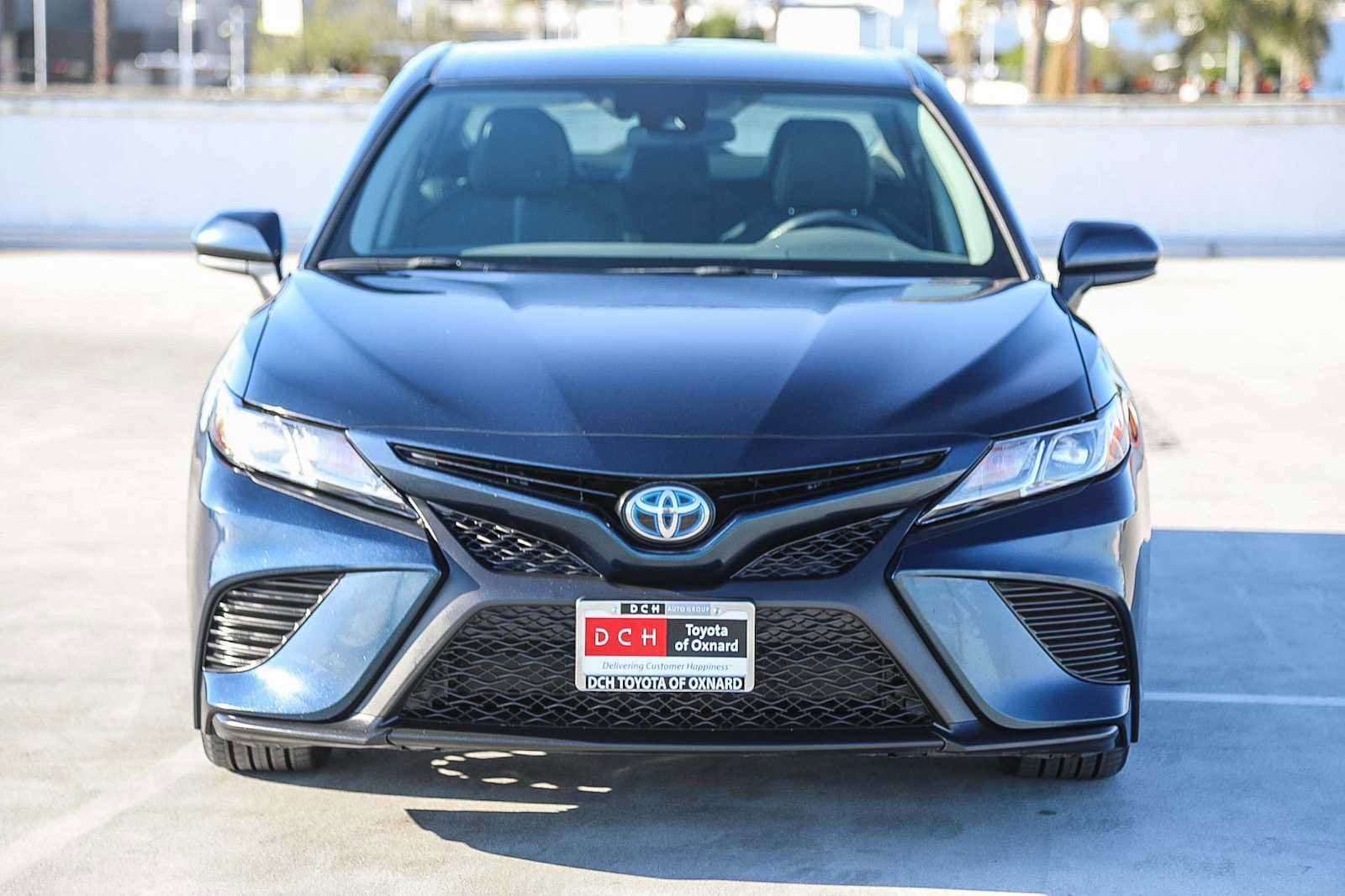 Thumbnail: 2019 Toyota Camry - 2