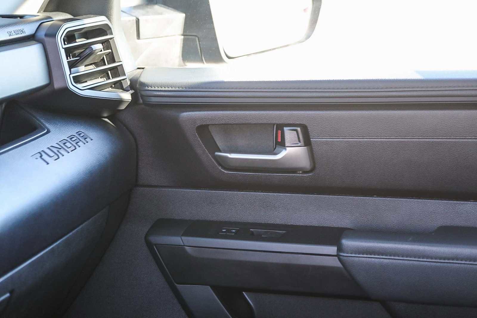 Thumbnail: 2023 Toyota Tundra - 20