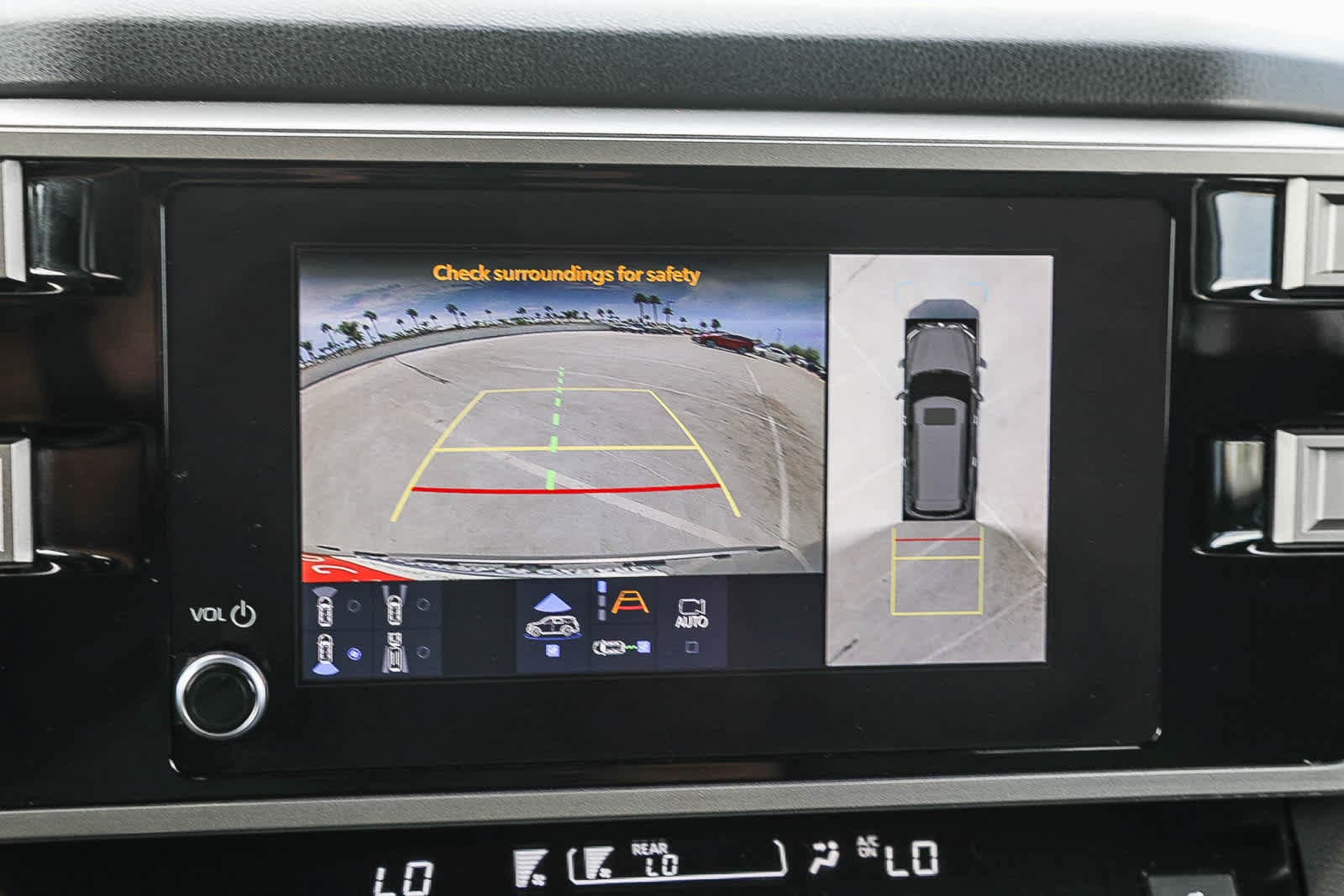 2025 Toyota Sequoia SR5 - Photo 23