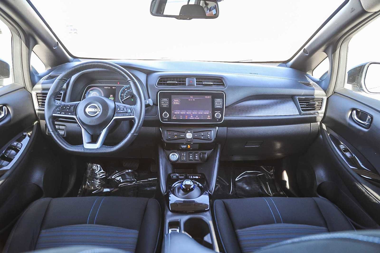 Thumbnail: 2023 Nissan Leaf - 12