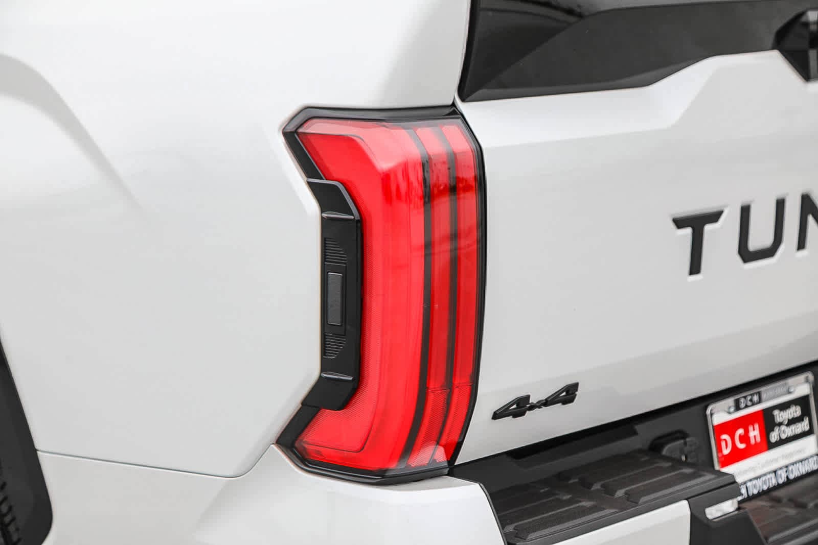 2026 Toyota Tundra Platinum - Photo 9