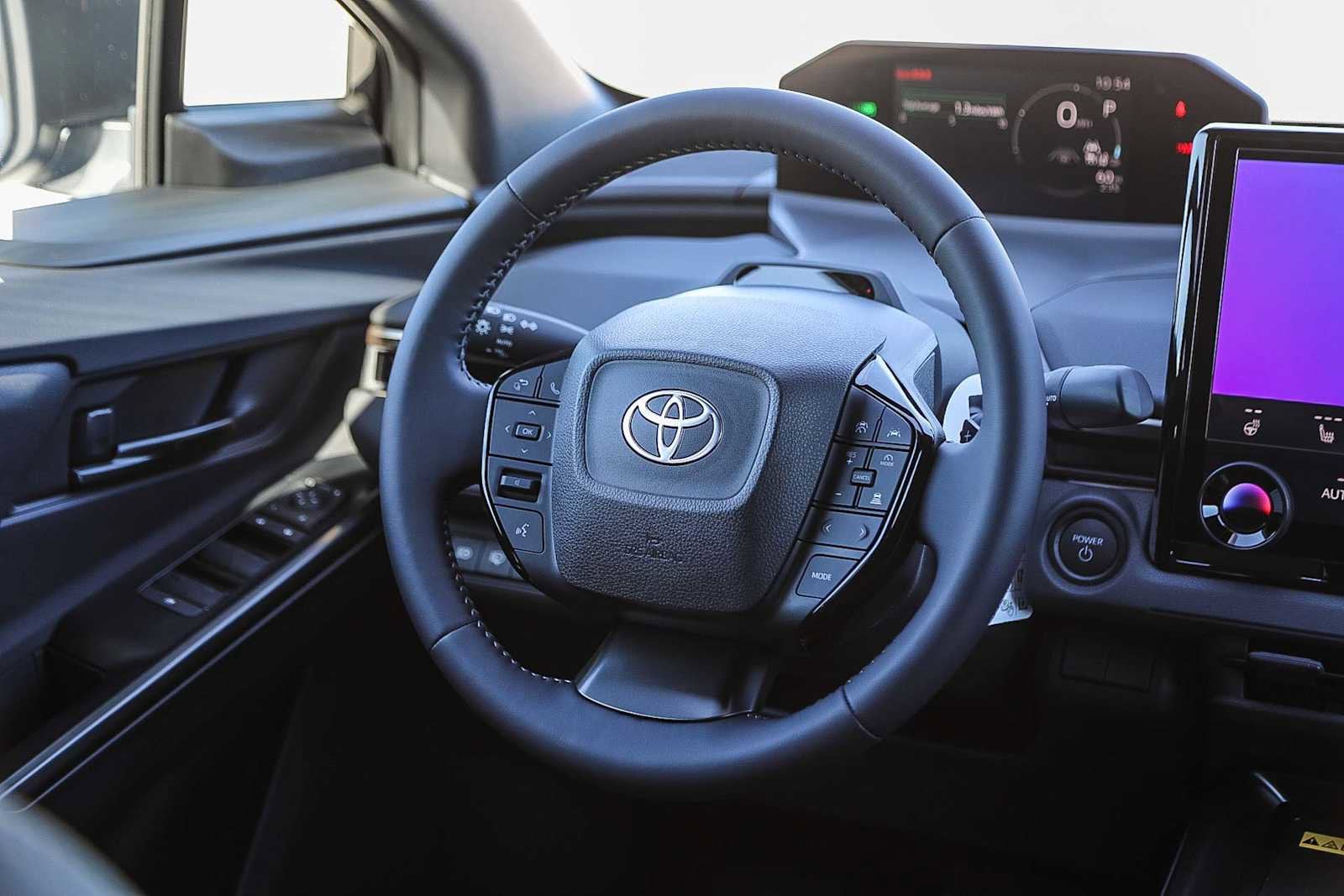 Thumbnail: 2026 Toyota bZ - 17