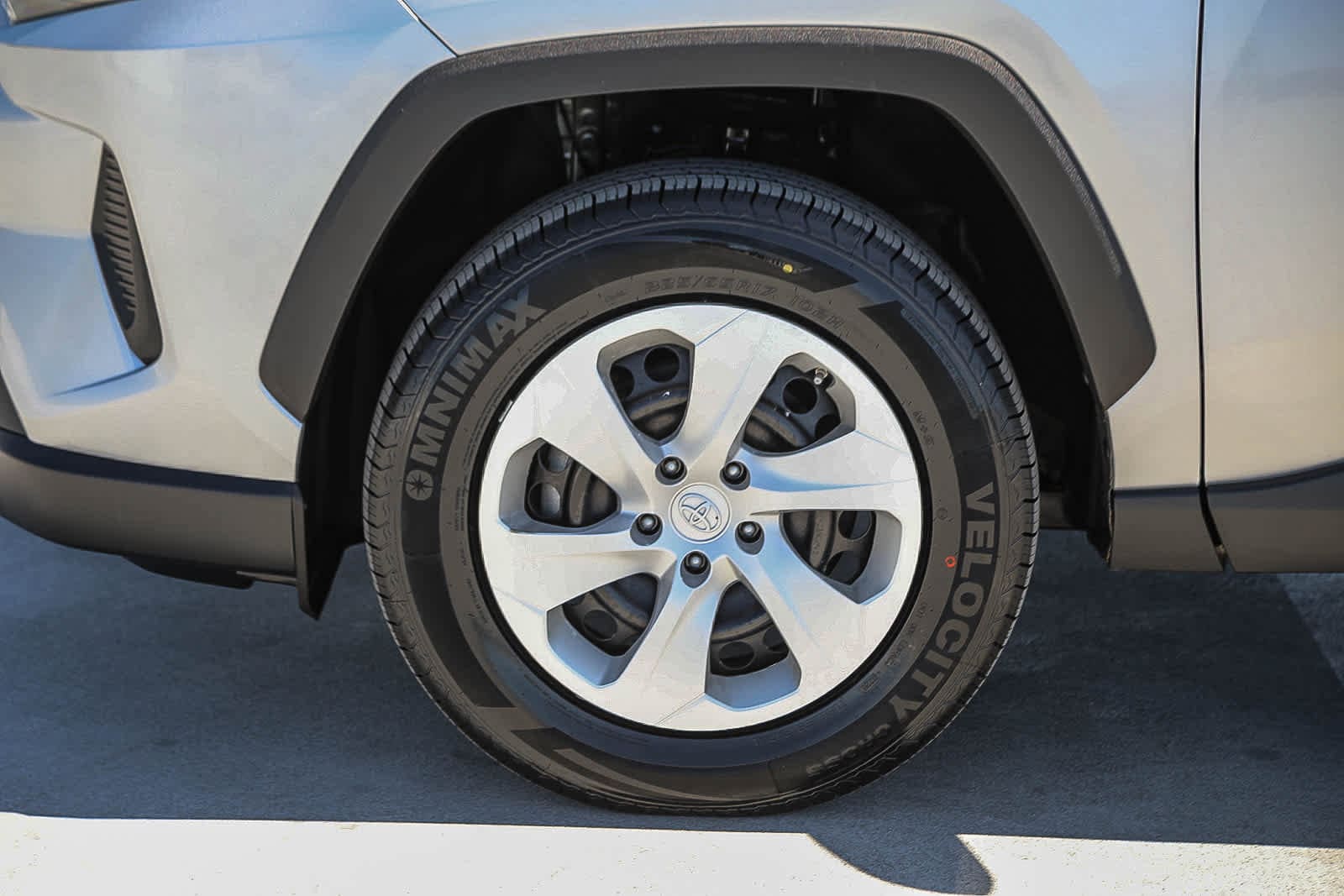 Thumbnail: 2024 Toyota RAV4 - 11