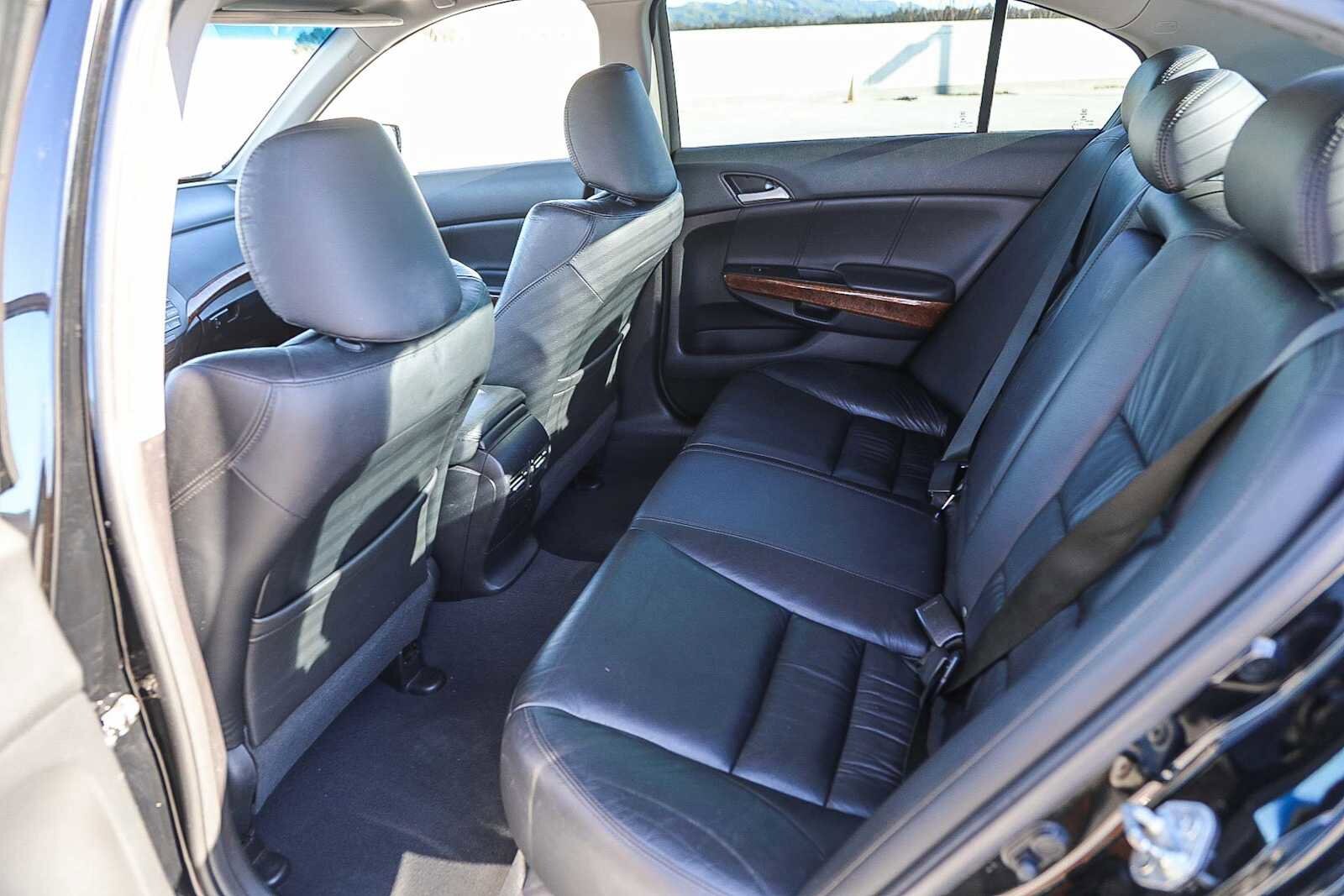 Thumbnail: 2012 Honda Accord - 18