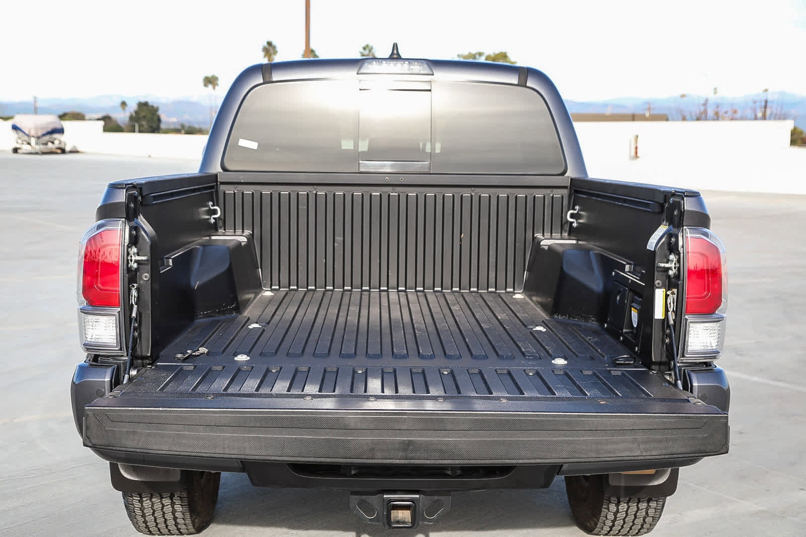 Thumbnail: 2020 Toyota Tacoma - 26