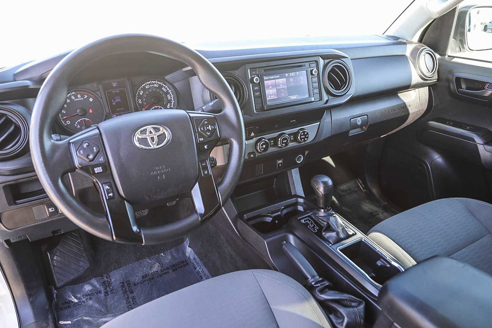 Thumbnail: 2018 Toyota Tacoma - 11