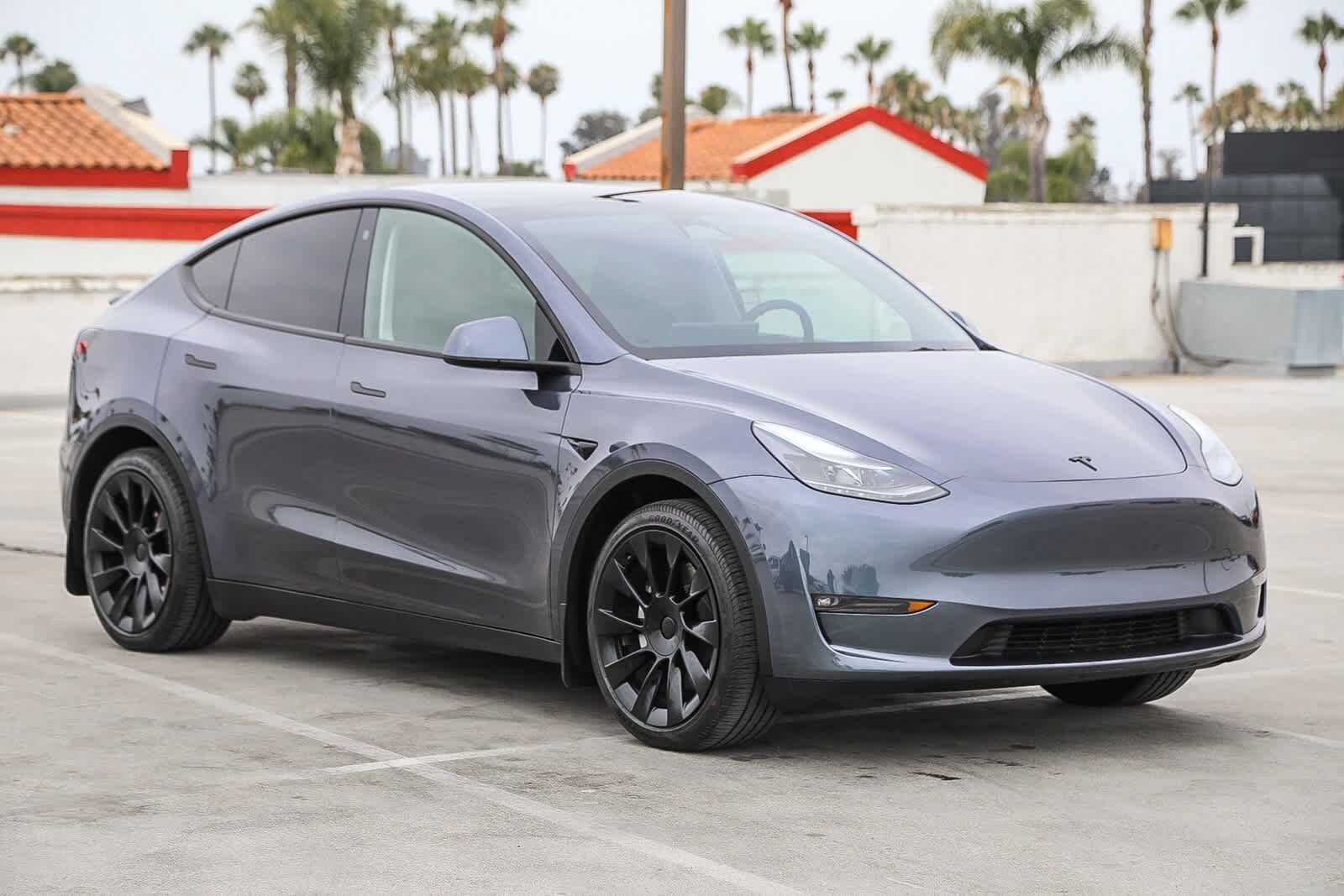 Thumbnail: 2023 Tesla Model Y - 3