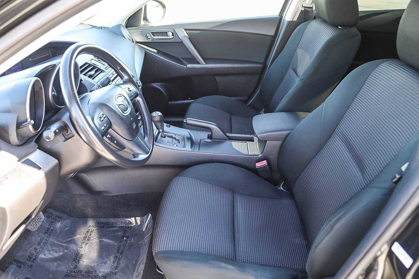 Thumbnail: 2013 Mazda Mazda3 - 15