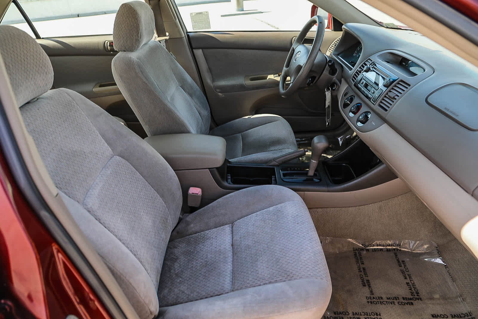 Thumbnail: 2004 Toyota Camry - 16