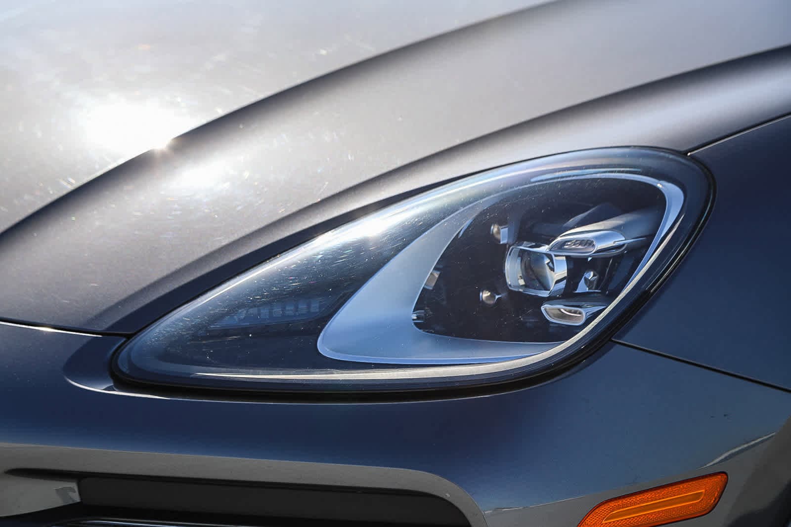 Thumbnail: 2019 Porsche Cayenne - 8