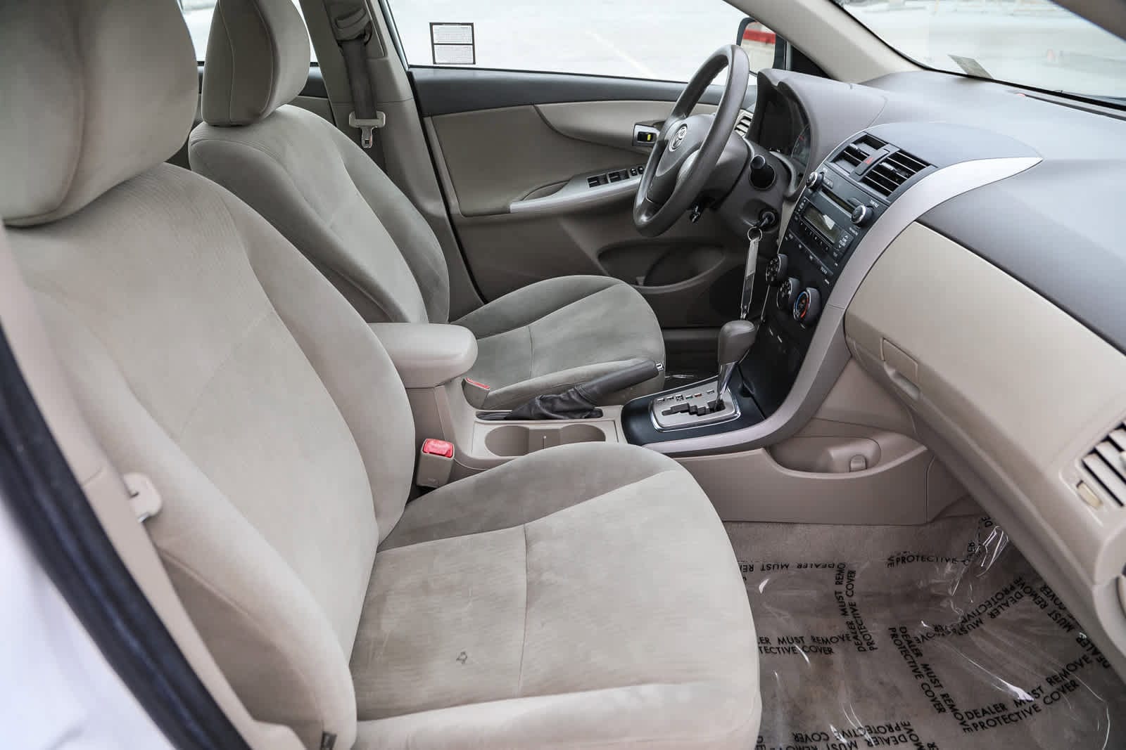 Thumbnail: 2010 Toyota Corolla - 15