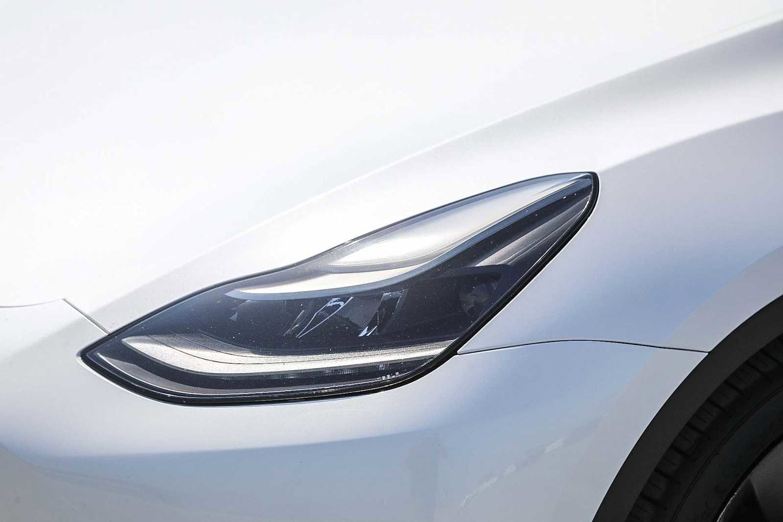 Thumbnail: 2021 Tesla Model Y - 7