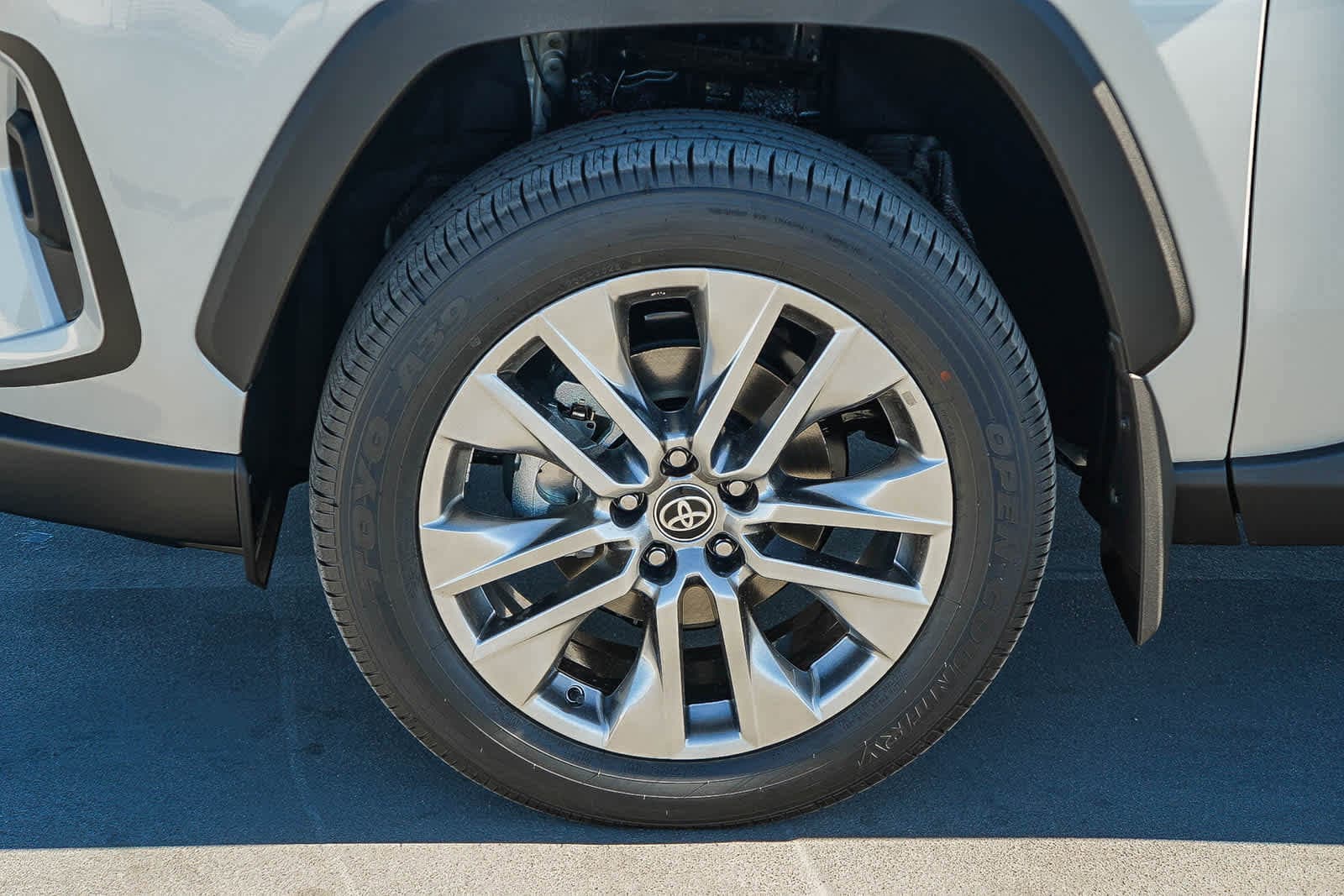 Thumbnail: 2025 Toyota RAV4 - 10