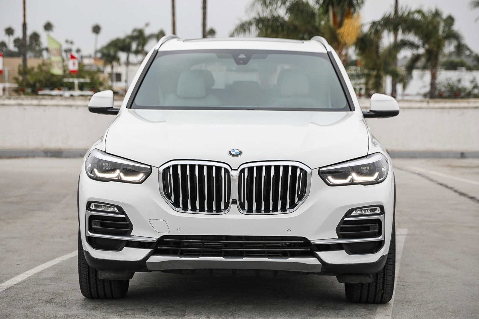 Used 2021 BMW X5 40i with VIN 5UXCR6C09M9D80511 for sale in Oxnard, CA