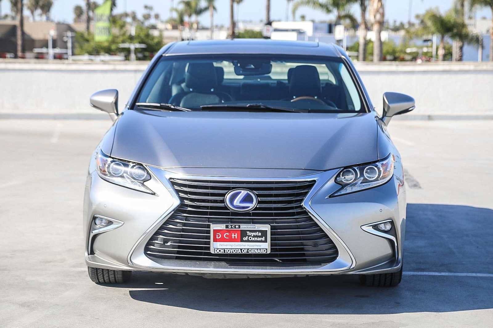 Thumbnail: 2016 Lexus ES - 3