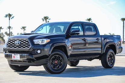 Bumper Kit | TOYOTA TACOMA DOUBLE CAB TRD SPORT 2022 Bumper Kit | TOYOTA TACOMA DOUBLE CAB TRD SPORT 2022