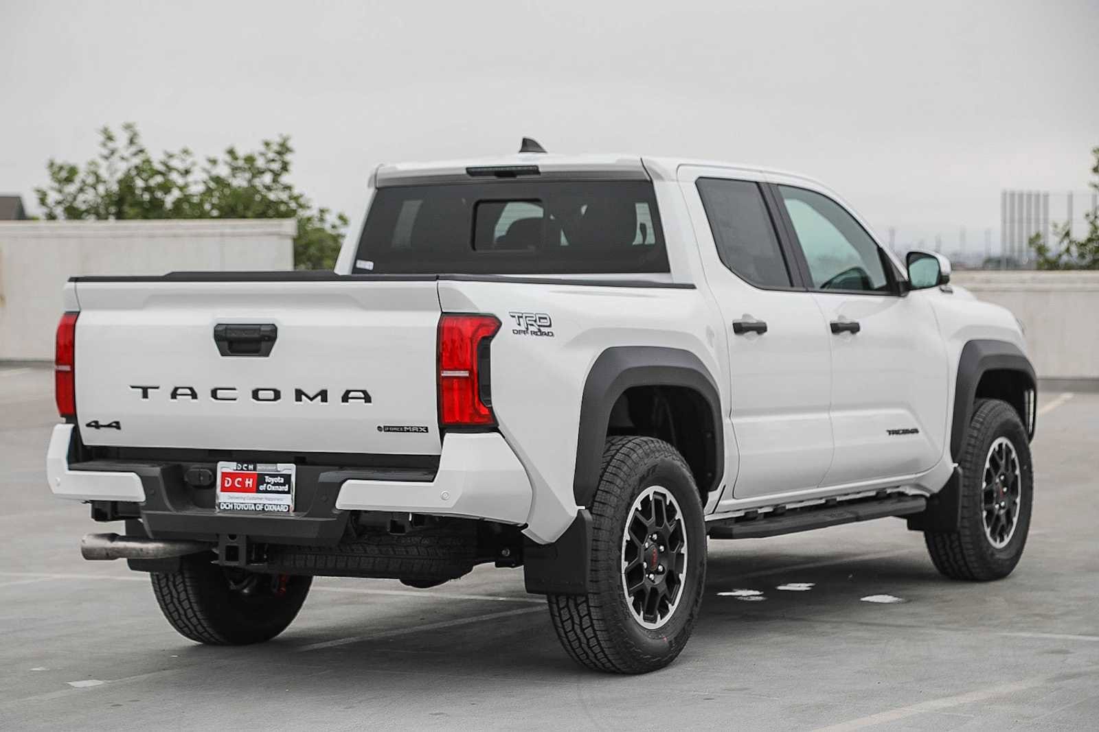 Thumbnail: 2025 Toyota Tacoma - 5