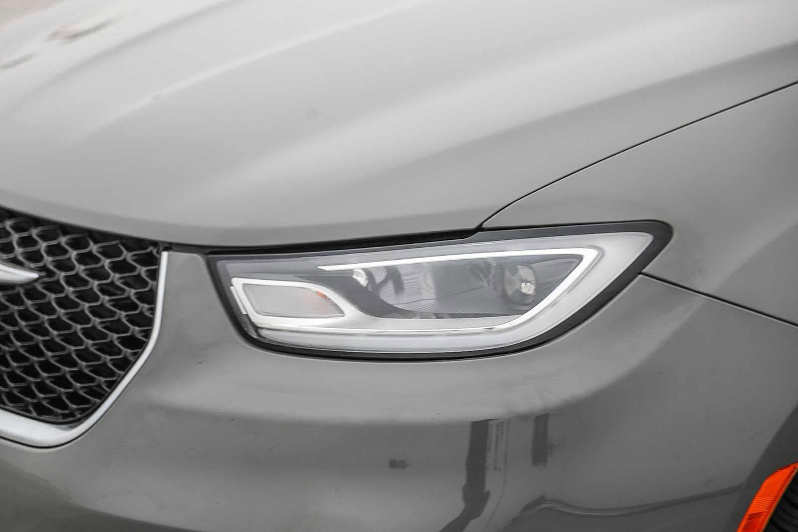 Thumbnail: 2022 Chrysler Pacifica - 8