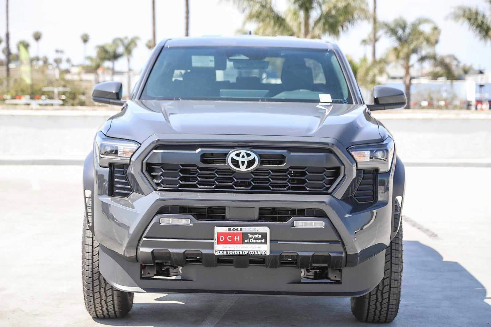 2025 Toyota Tacoma TRD Off-Road 2
