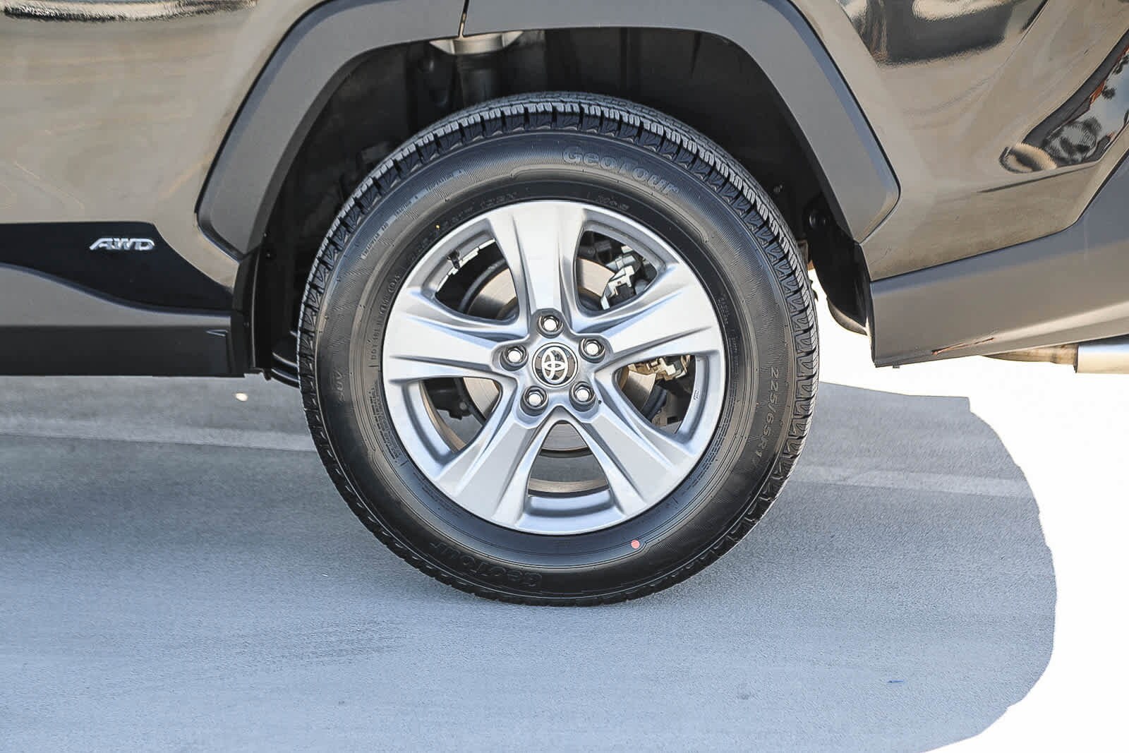 Thumbnail: 2025 Toyota RAV4 - 12