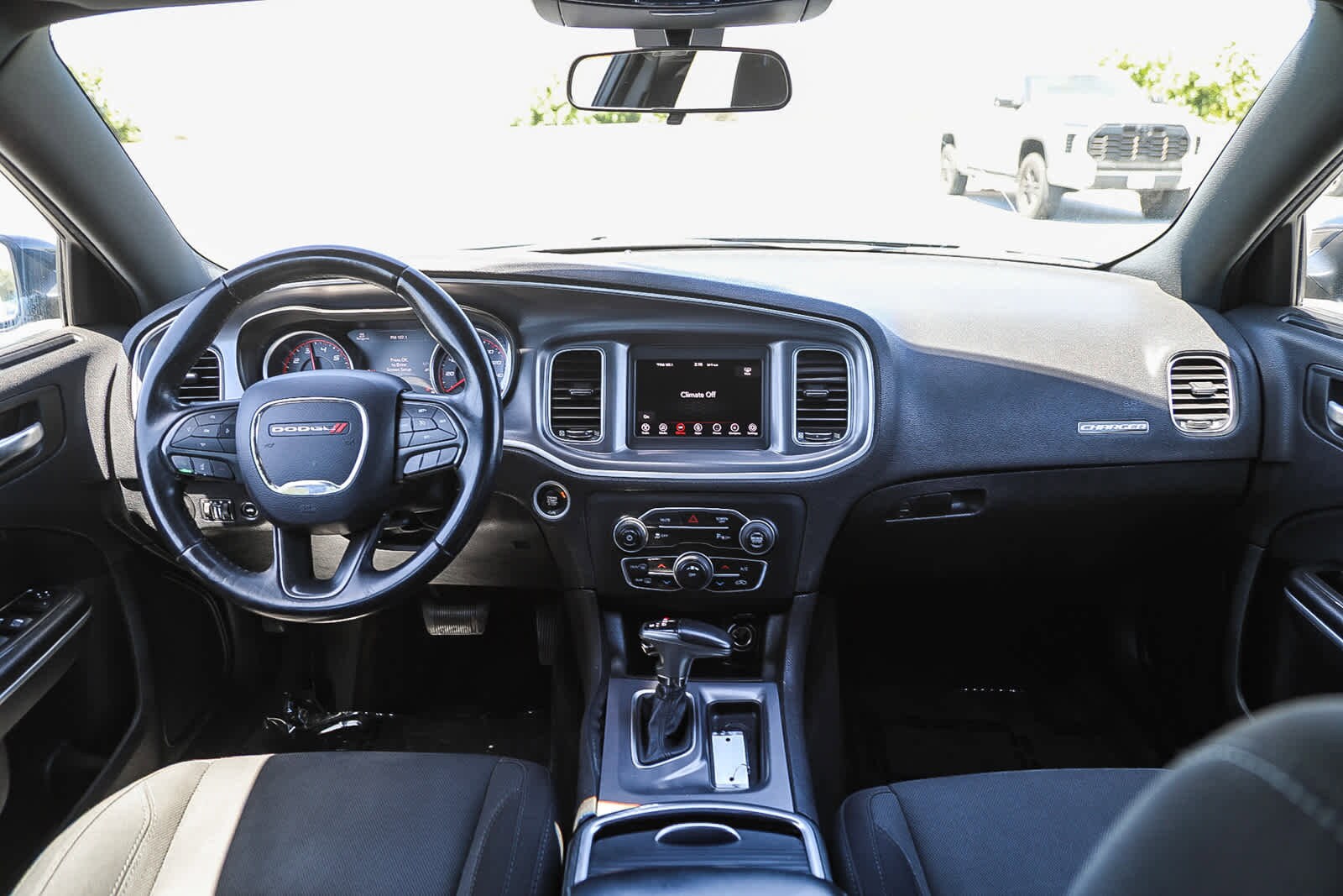 Thumbnail: 2019 Dodge Charger - 12
