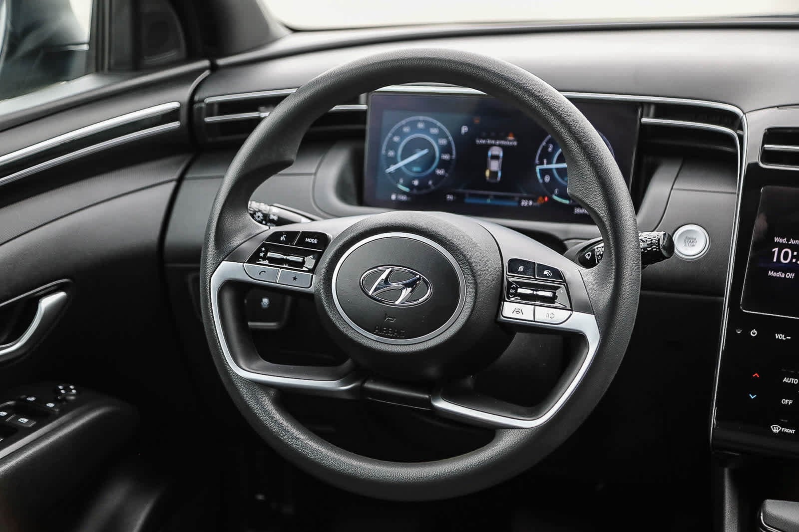 Thumbnail: 2024 Hyundai Santa Cruz - 14