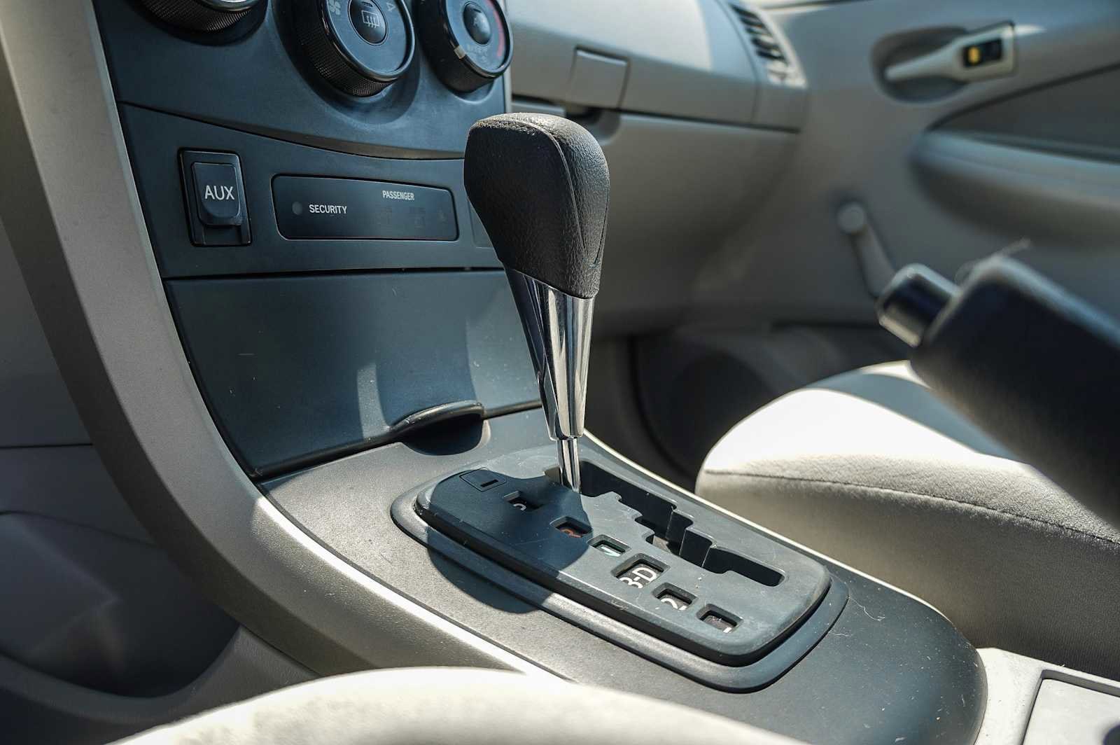 Thumbnail: 2009 Toyota Corolla - 22