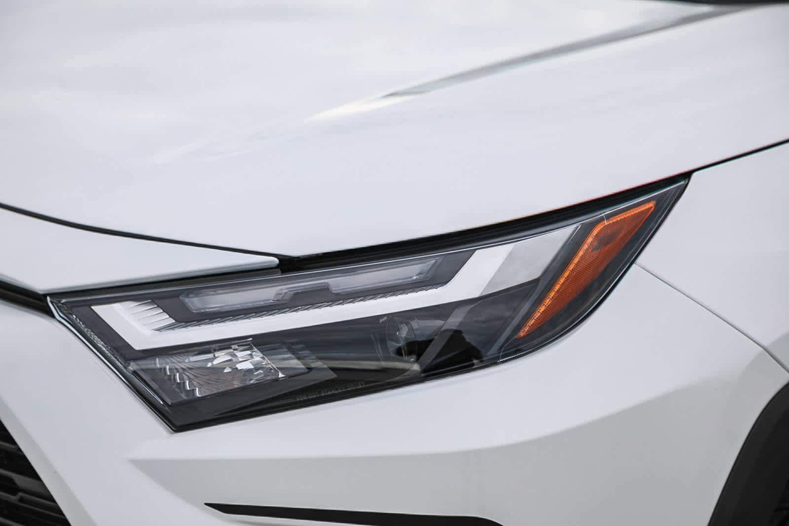 Thumbnail: 2025 Toyota RAV4 - 9