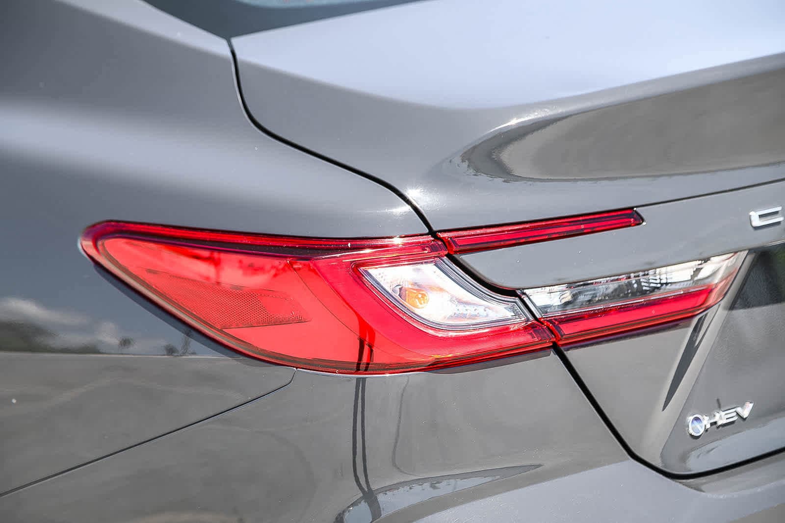 Thumbnail: 2025 Toyota Camry - 10