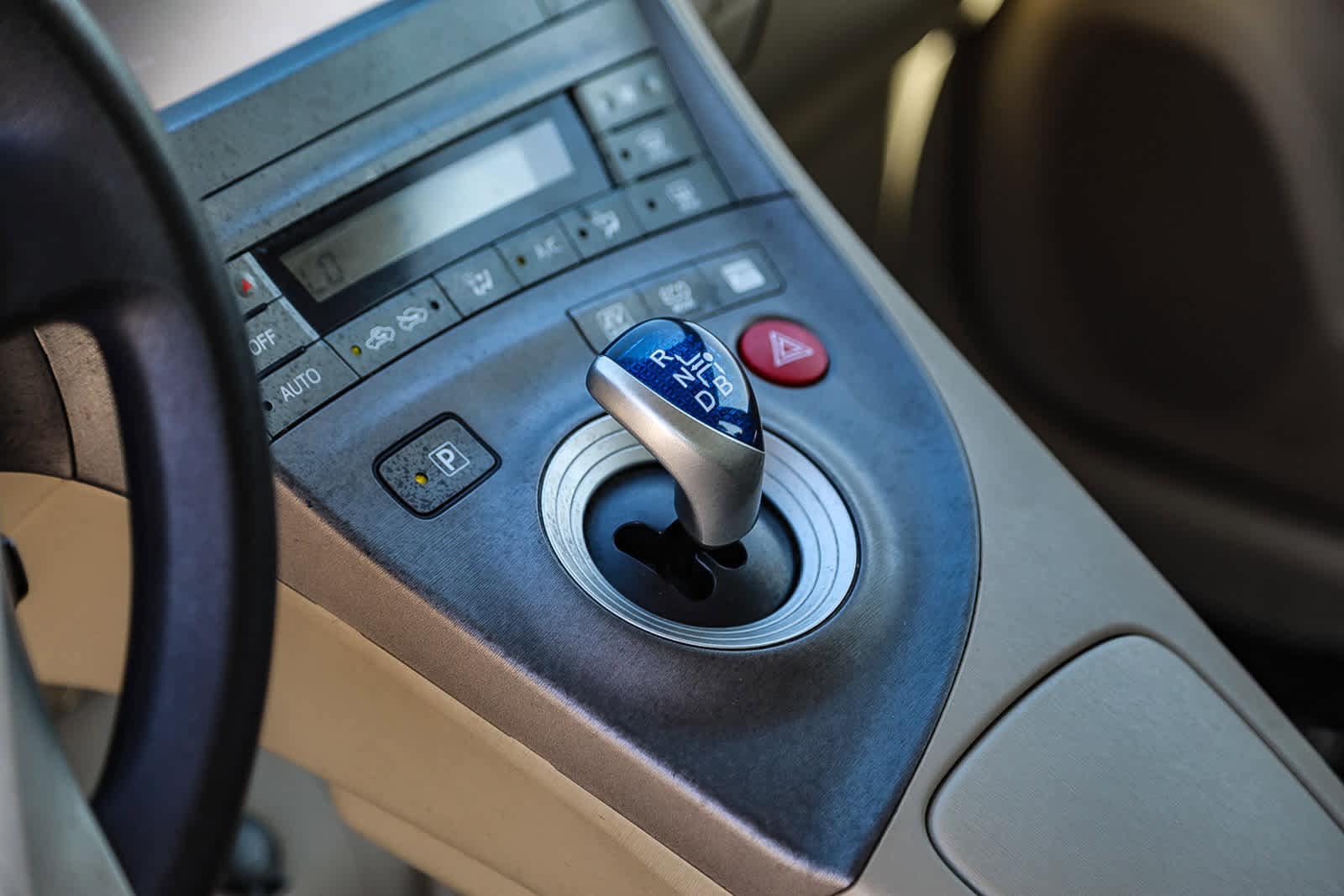 Thumbnail: 2014 Toyota Prius - 19