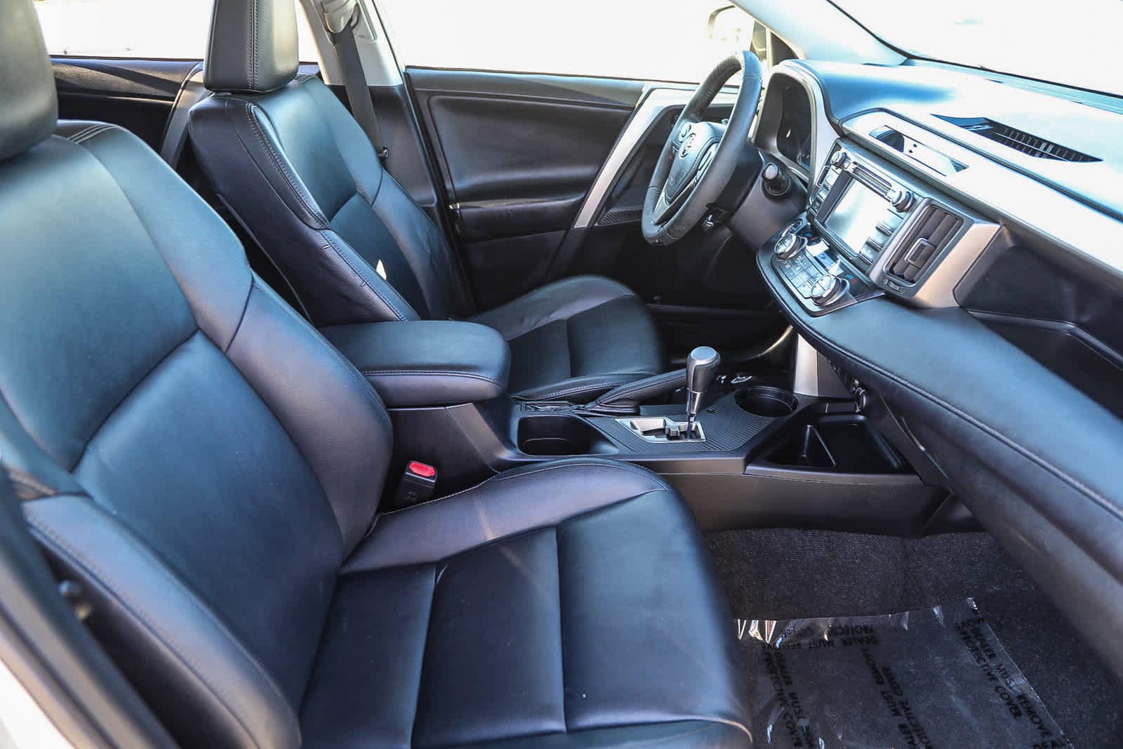 Thumbnail: 2013 Toyota RAV4 - 16