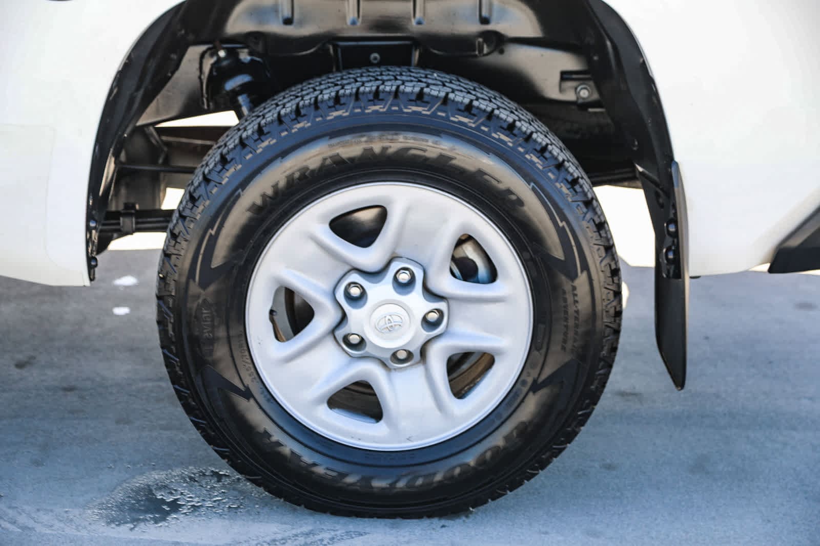 2019 Toyota Tundra SR 9