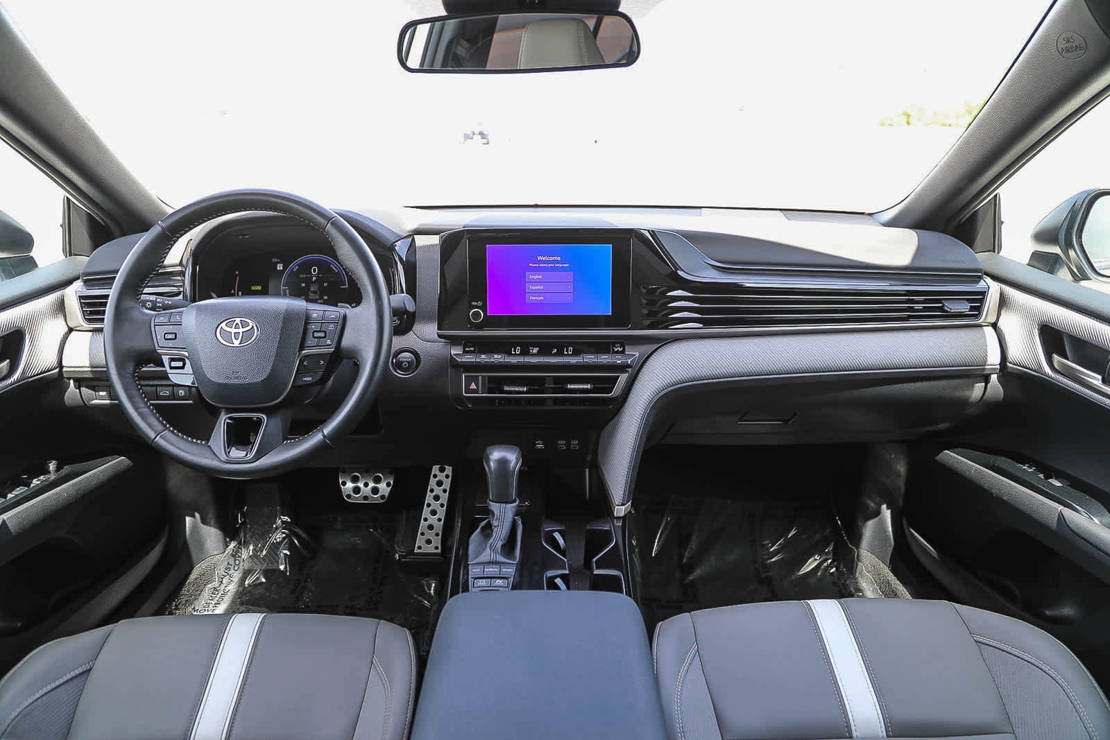 Thumbnail: 2025 Toyota Camry - 13
