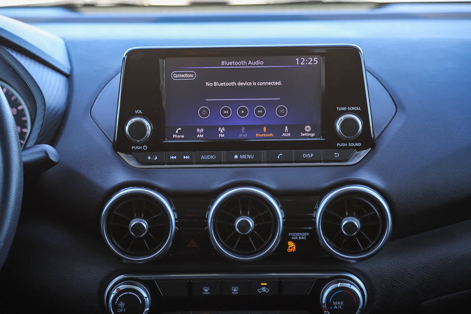 Thumbnail: 2021 Nissan Sentra - 14