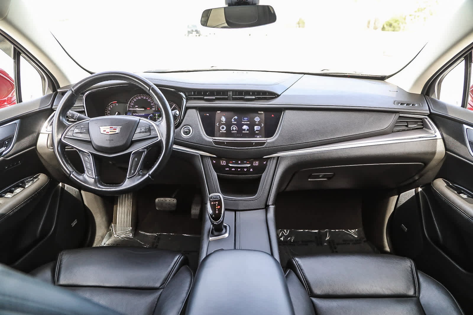 Thumbnail: 2019 Cadillac XT5 - 11