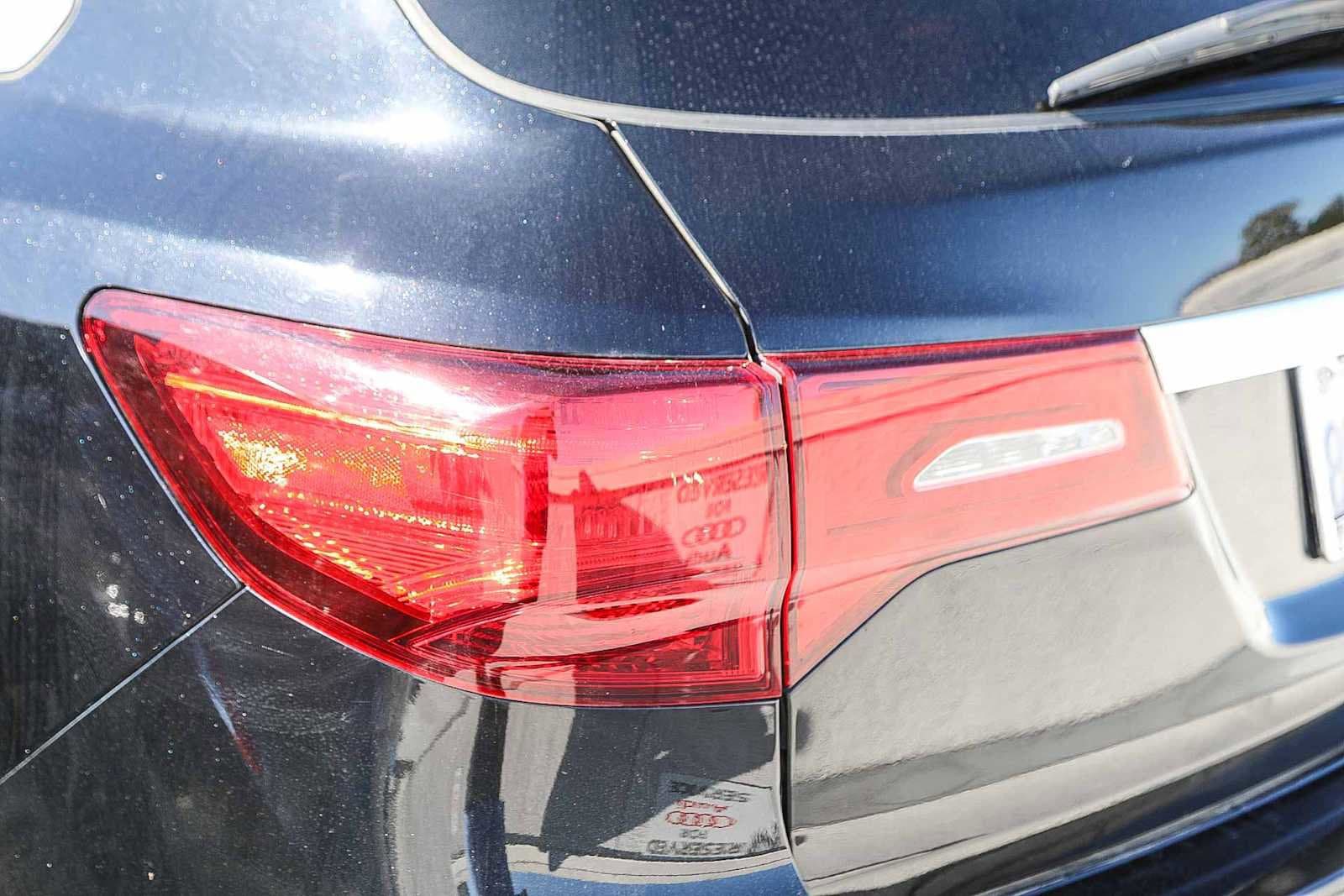 Thumbnail: 2019 Acura MDX - 10