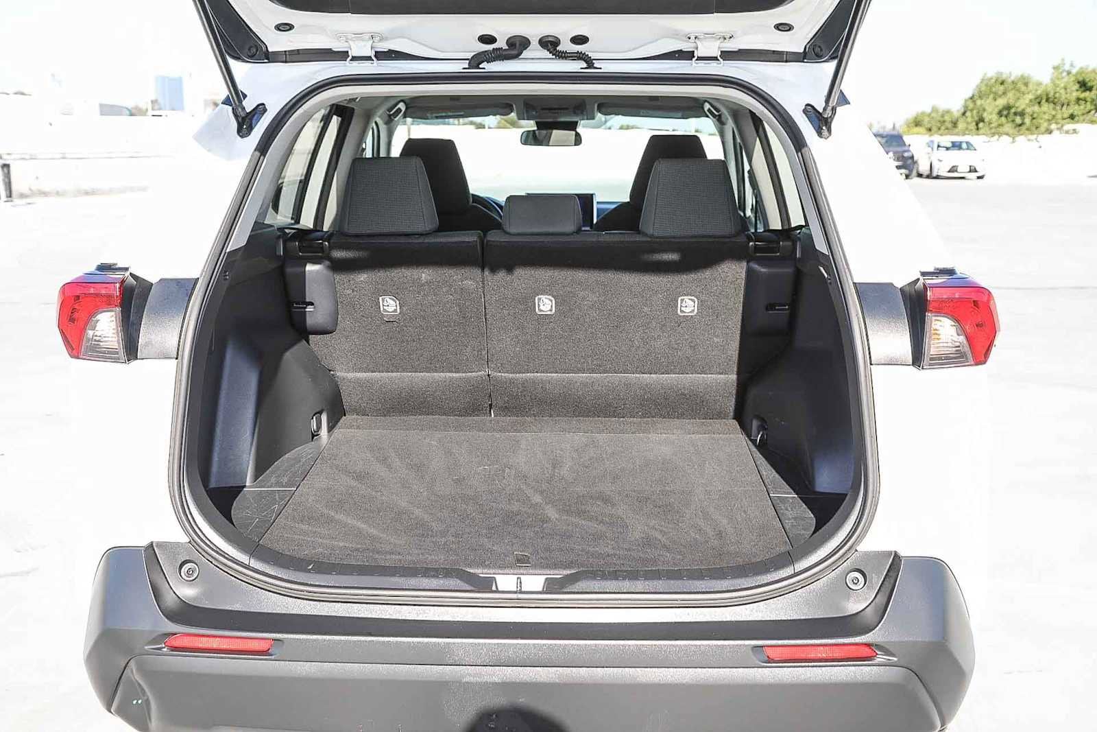 Thumbnail: 2024 Toyota RAV4 - 26