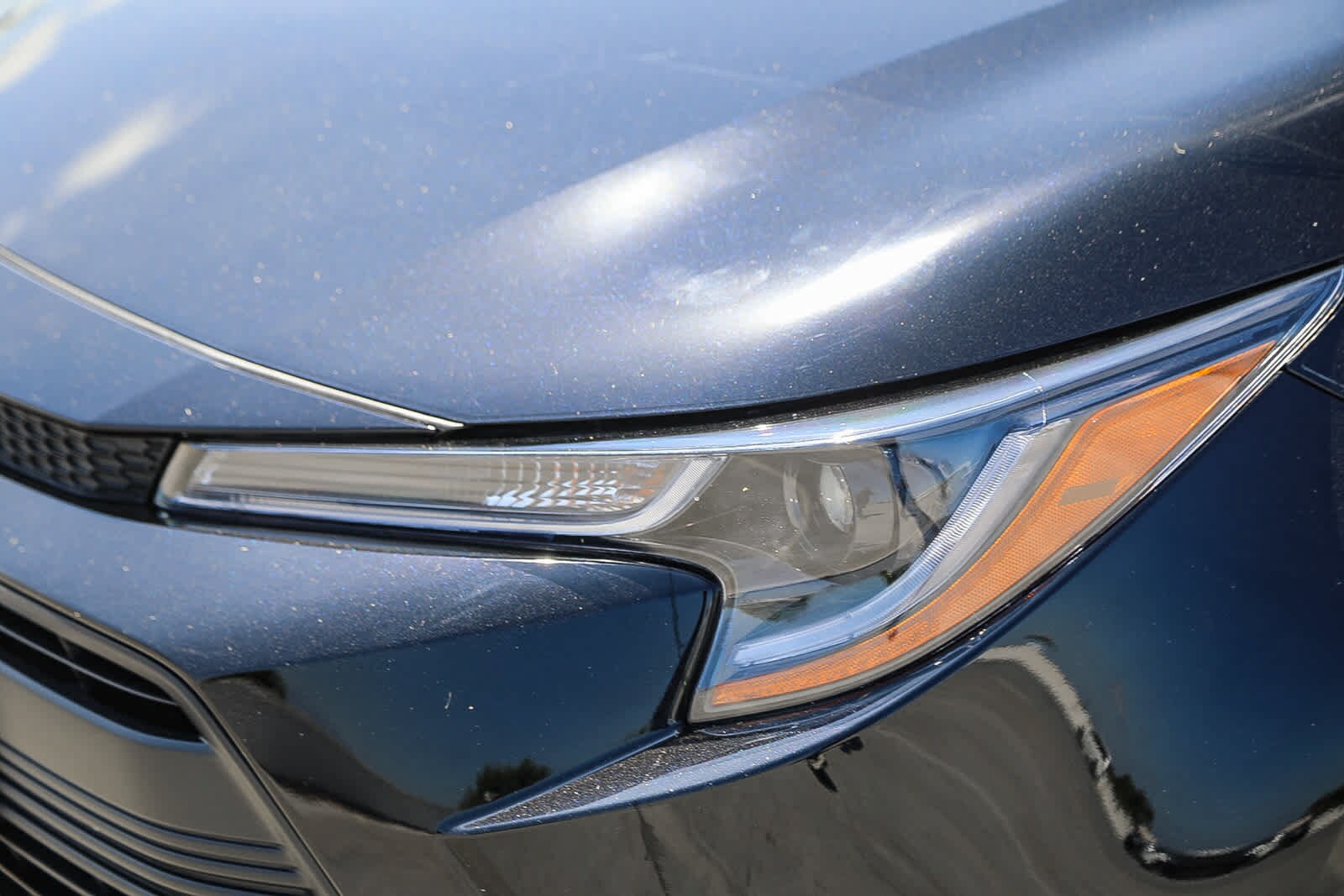 Thumbnail: 2025 Toyota Corolla - 9