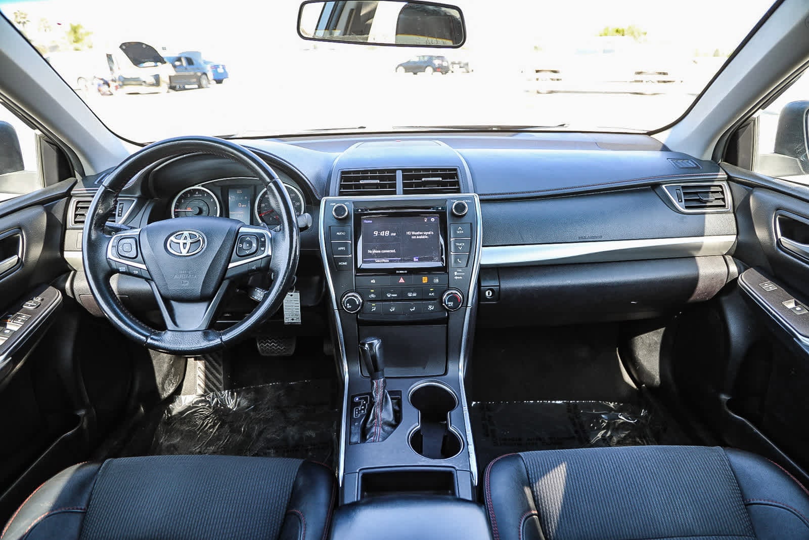 Thumbnail: 2017 Toyota Camry - 11