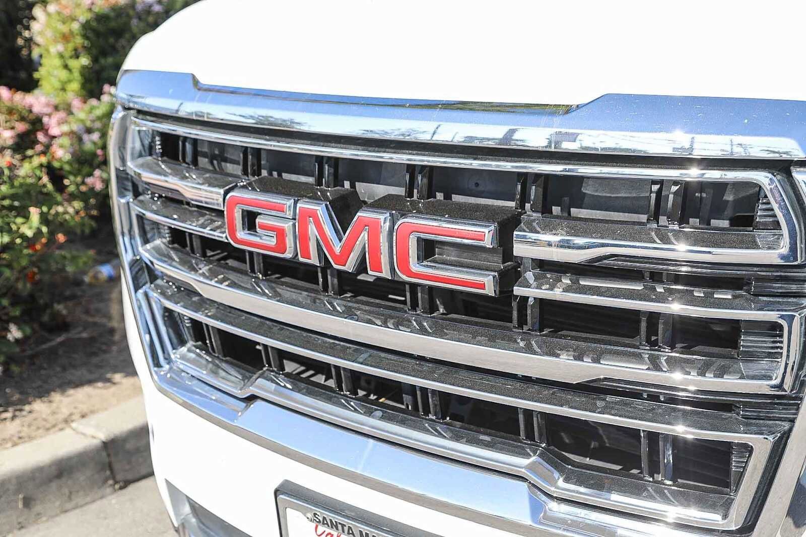 Thumbnail: 2021 GMC Yukon - 16