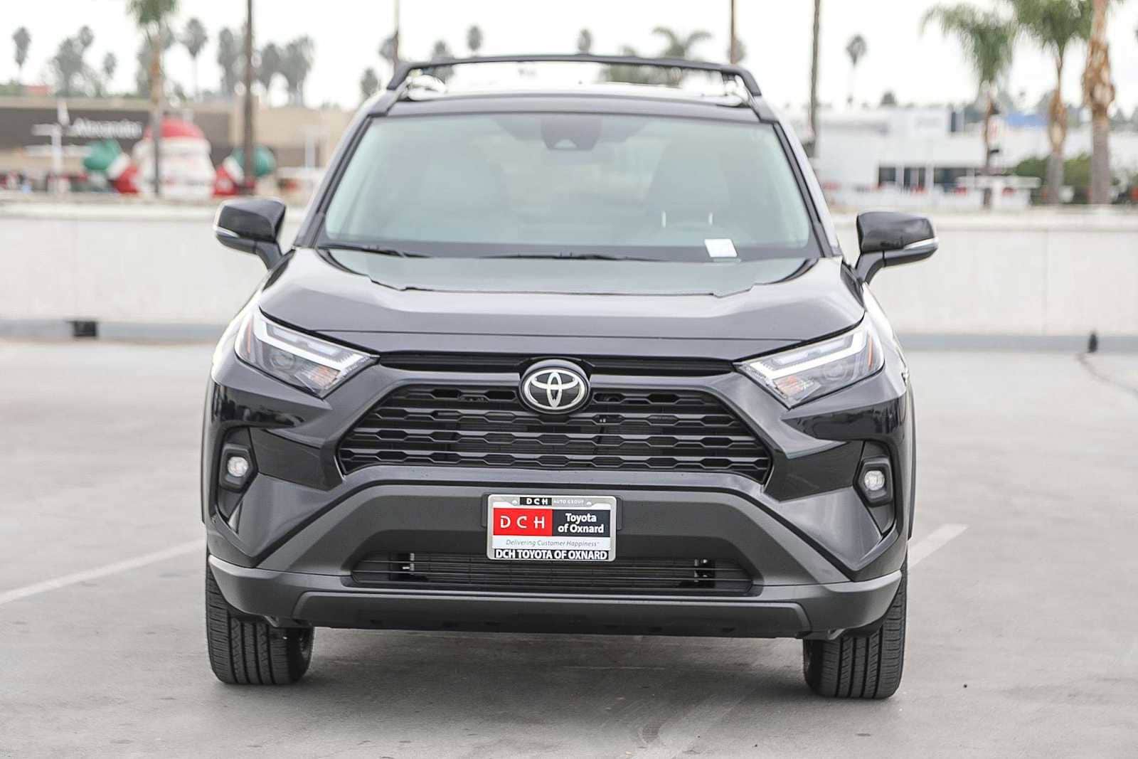 Thumbnail: 2025 Toyota RAV4 - 3