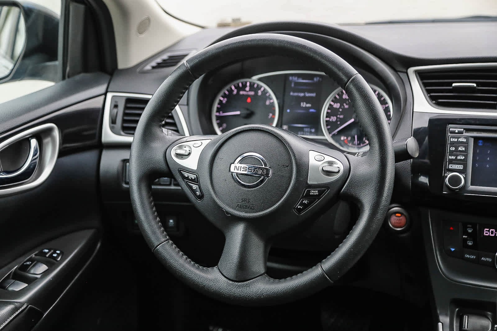 Thumbnail: 2018 Nissan Sentra - 15