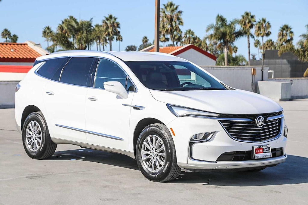 Used 2023 Buick Enclave Essence SUV