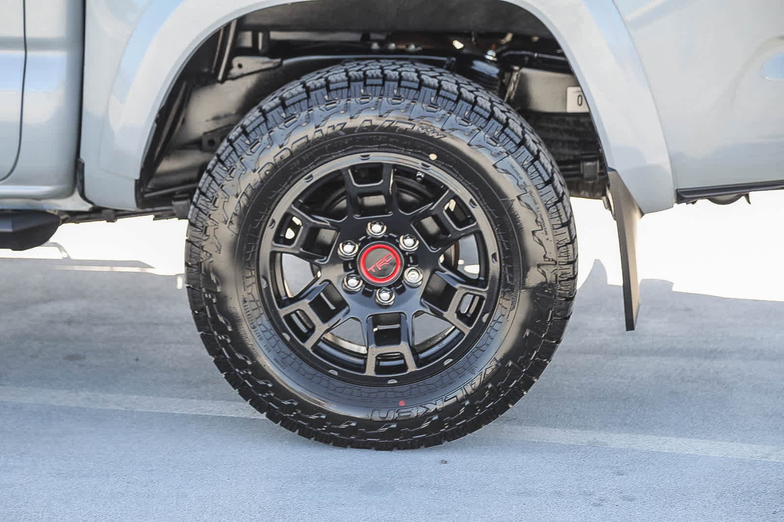 Thumbnail: 2019 Toyota Tacoma - 11